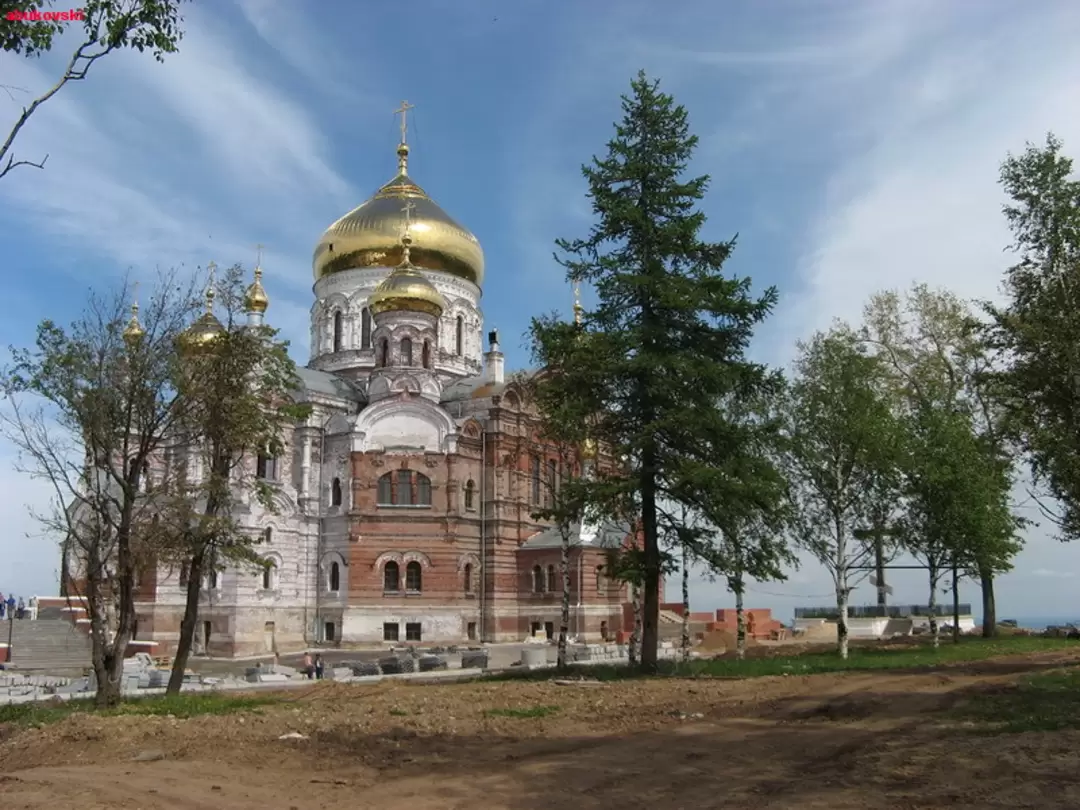 Белая Гора. Николаевский Белогорский монастырь. Крестовоздвиженский собор Белая Гора. Николаевский Белогорский монастырь. Крестовоздвиженский собор
