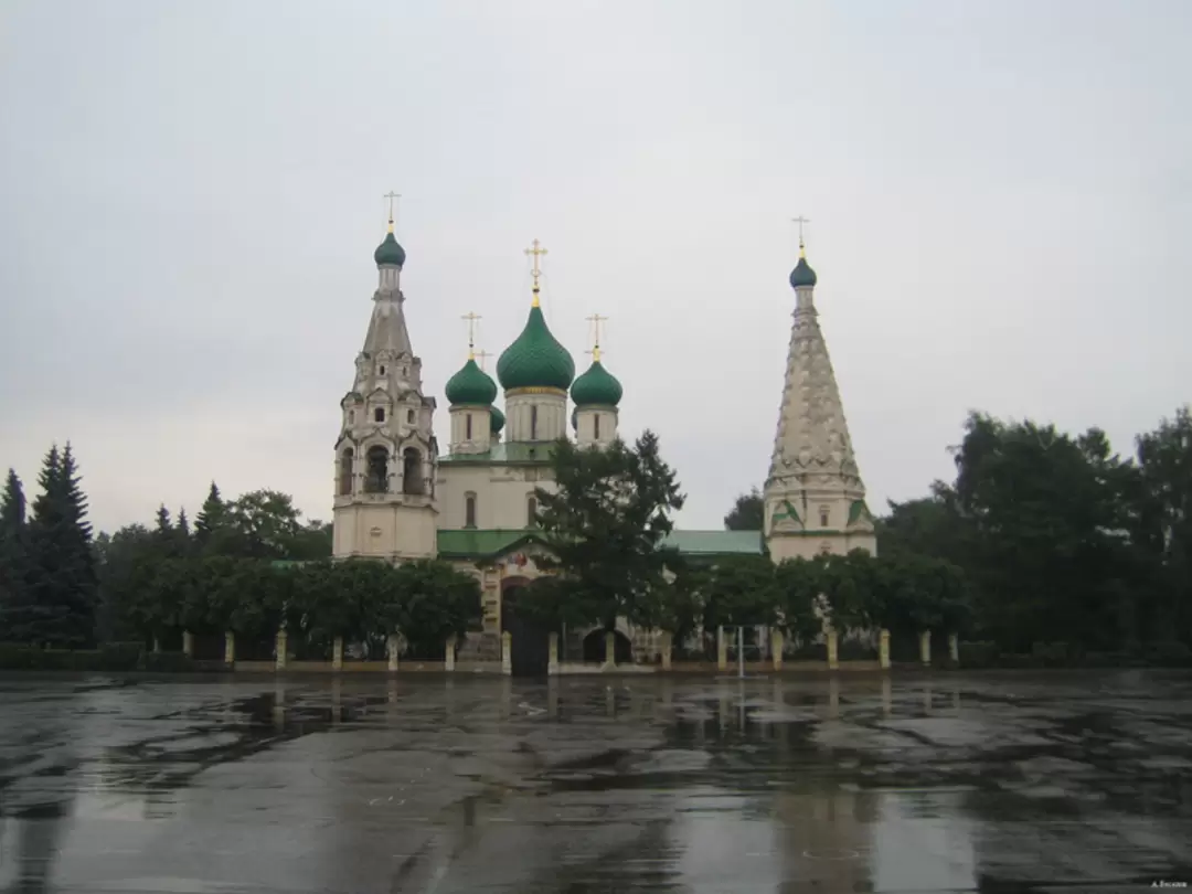 Церковь Ильи Пророка в Ярославле Церковь Ильи Пророка в Ярославле